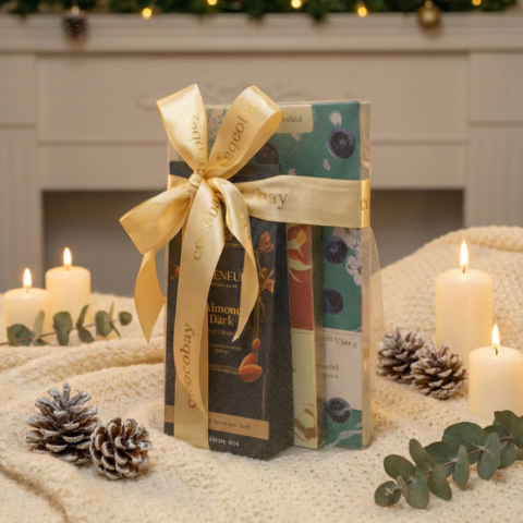 Citrus Bloom New Year Hamper – Blueberry, Orange & Almond Dark Charm